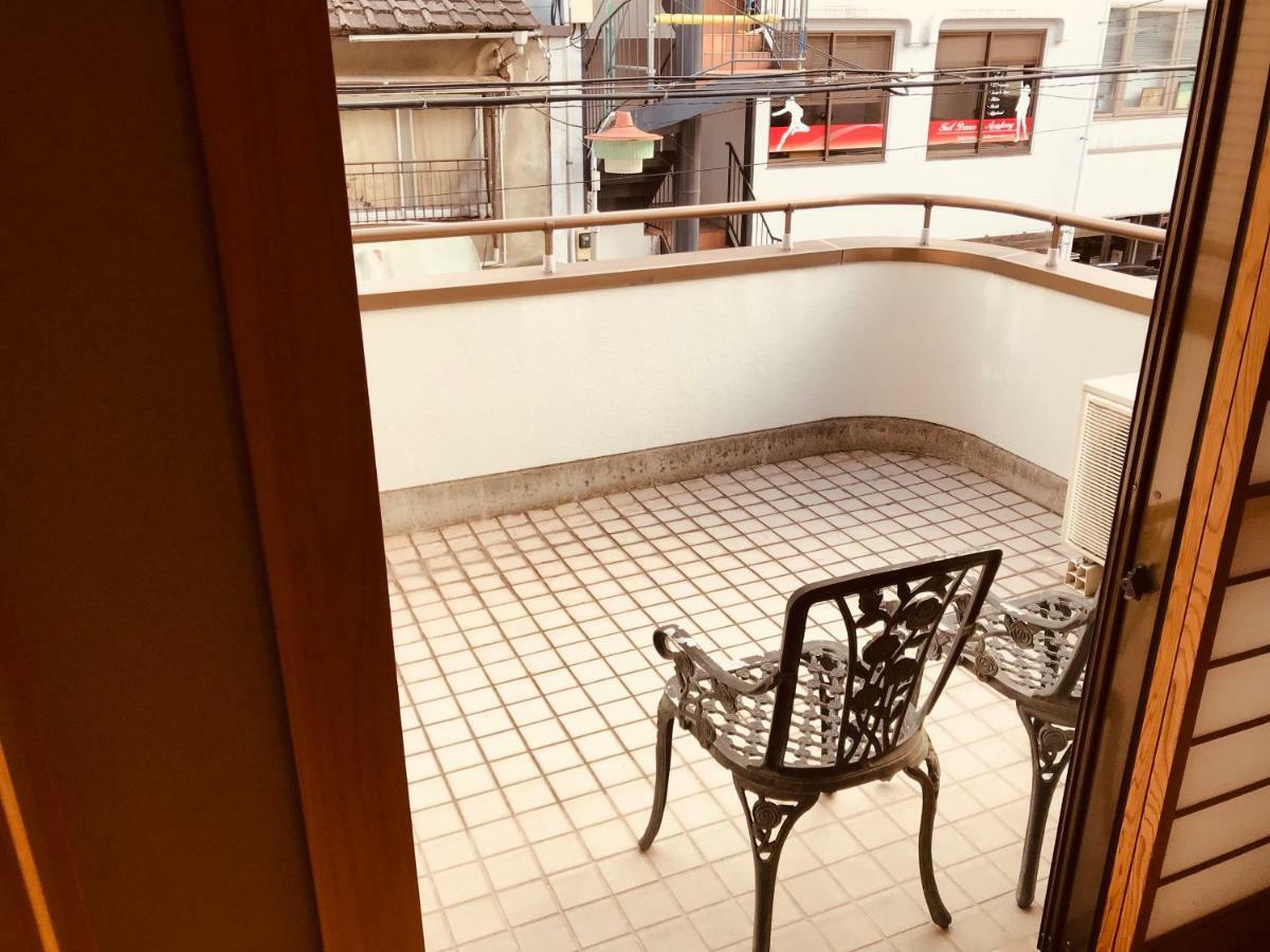 Ropeway St. Guesthouse Matsuyama  Exterior foto